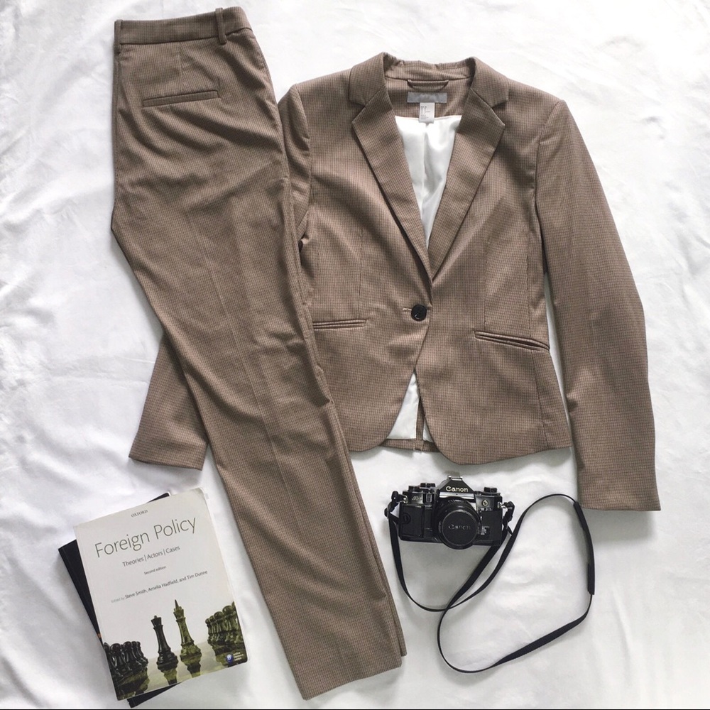 H&M Brown Professor Houndstooth Check Pantsuit